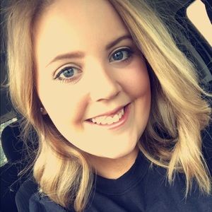 Meet your Posher, Kara